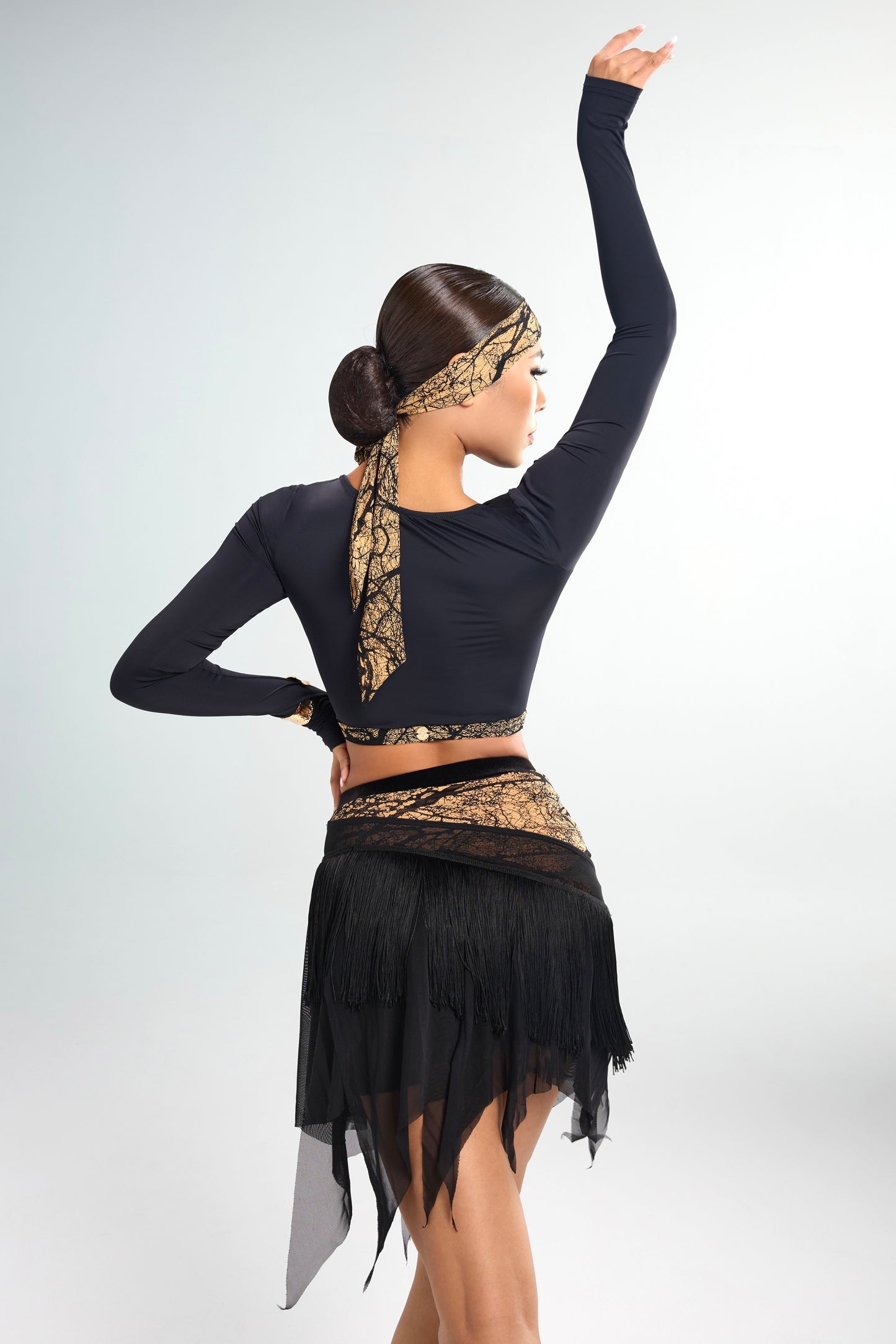 Amber Vine Design Long-Sleeved Top