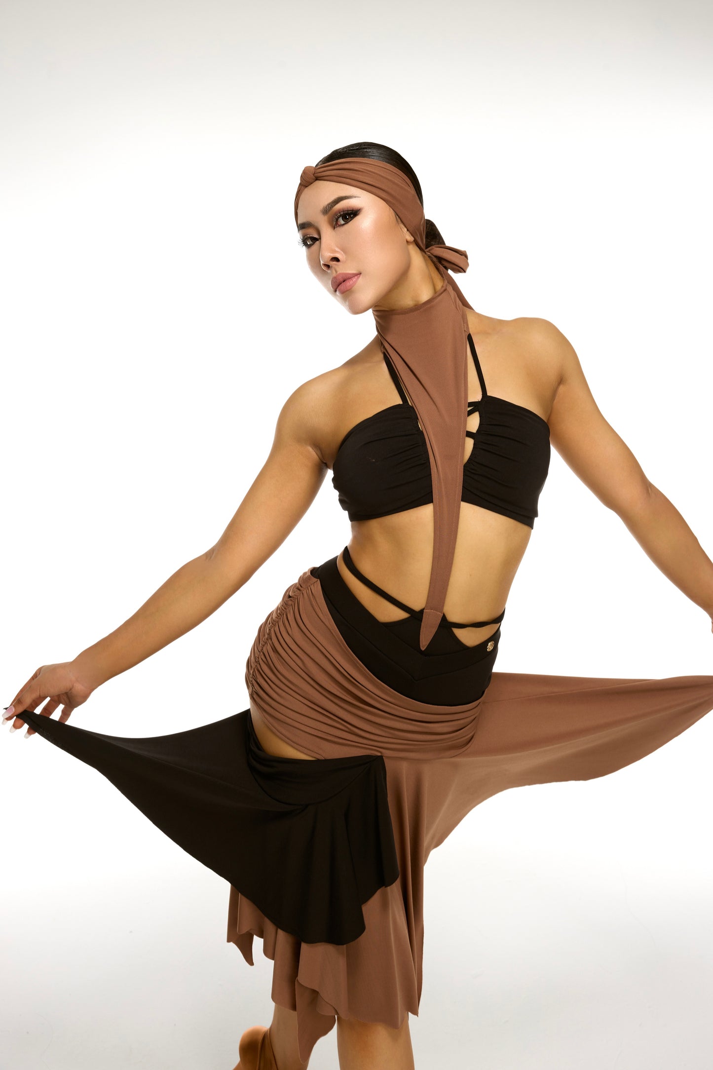 Bronze stitching design jumpsuit (separate top)