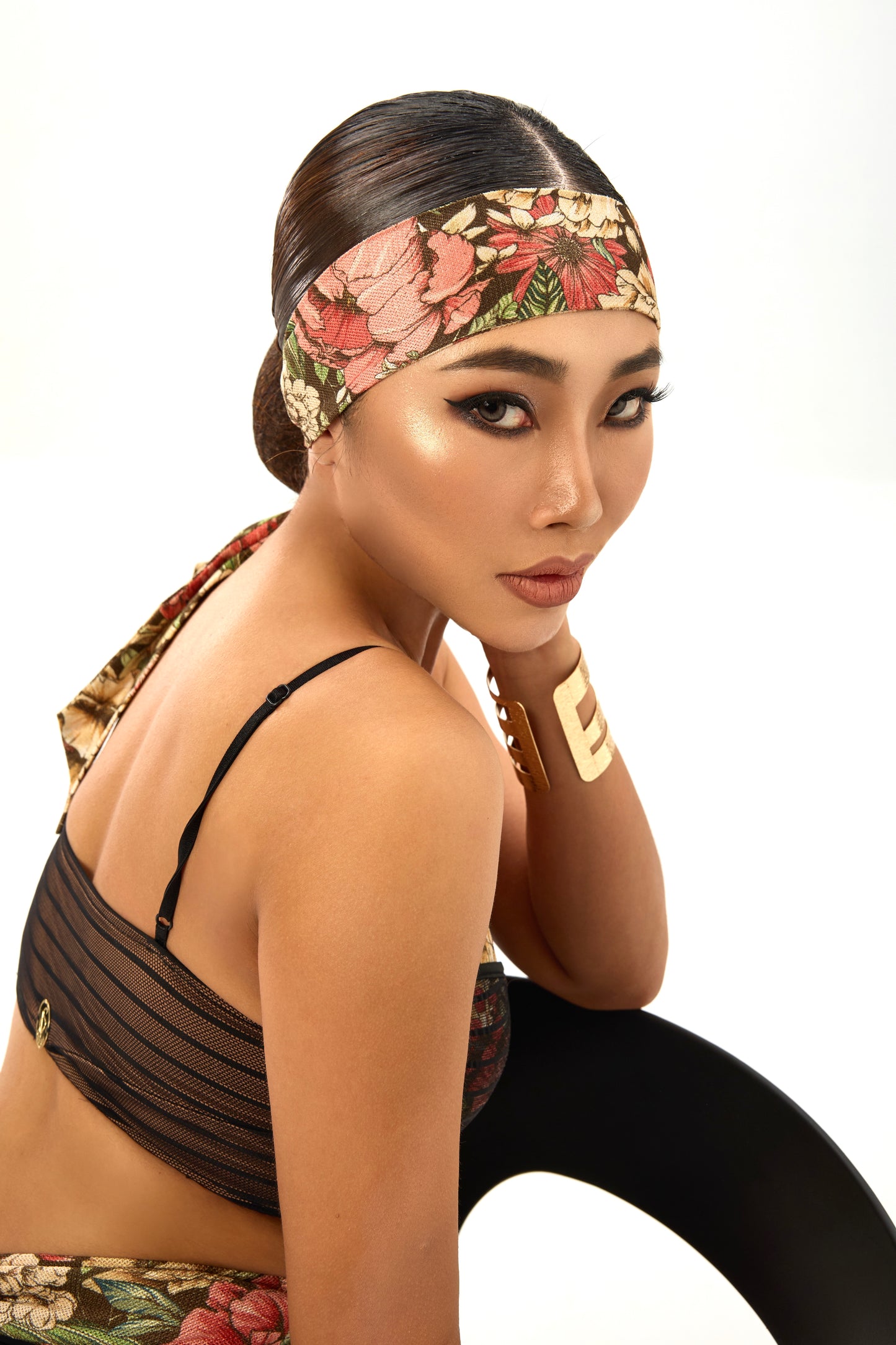 Retro Flower Shadow Hair Band